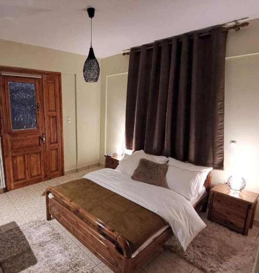 Keramidaki Mini Suites 4 Kalavryta Extérieur photo
